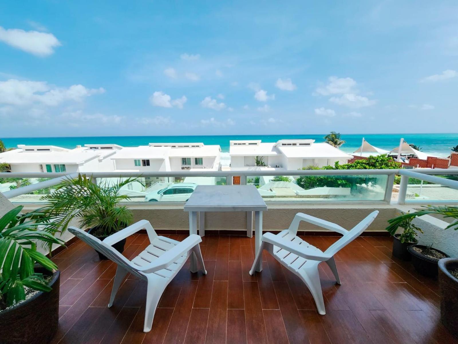Beachfront Apartments 칸쿤 외부 사진